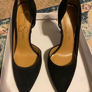 Jessica Simpson Black Pumps